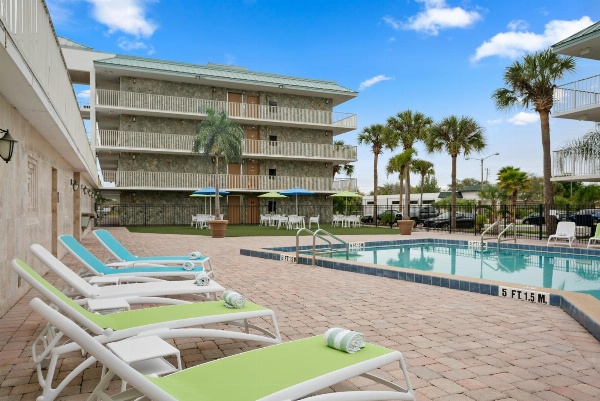 Park Royal Orlando image 7